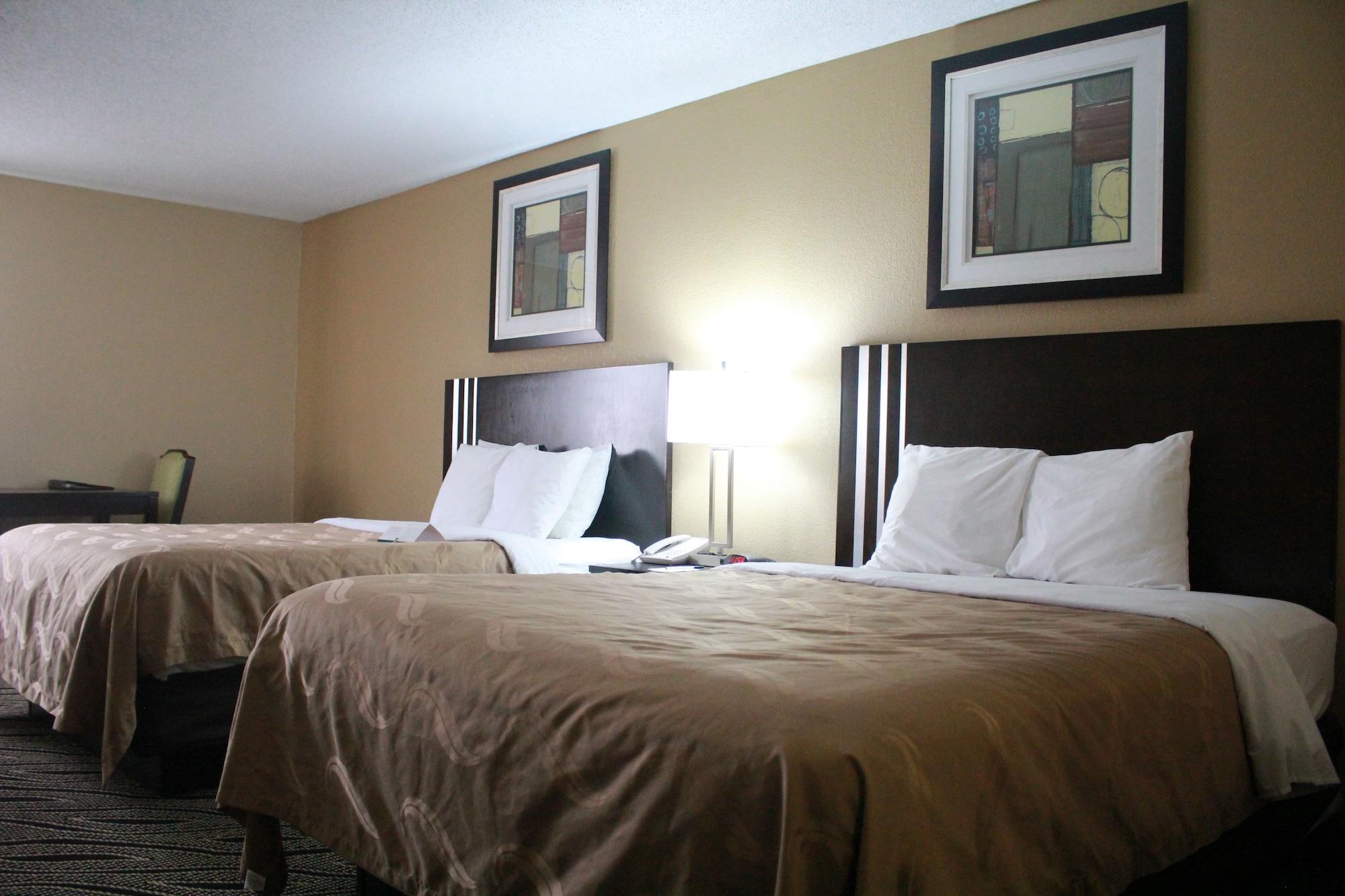 Quality Inn Мерріллвілл Екстер'єр фото